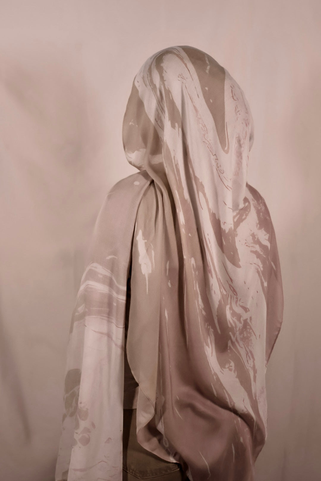 BLUSH MARBLE